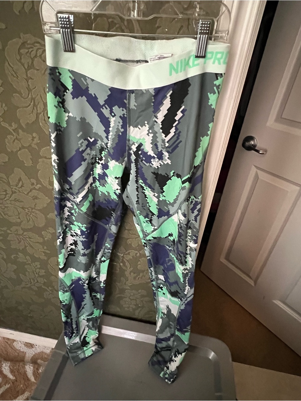 Nike Mint, Gray & Navy Camo Leggings